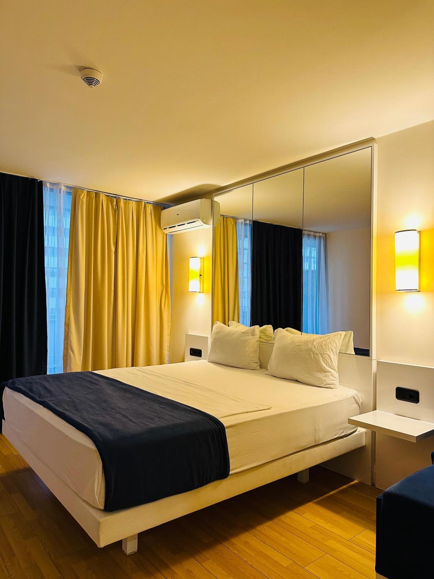 Hotel New Orbi Batumi Zewnętrze zdjęcie